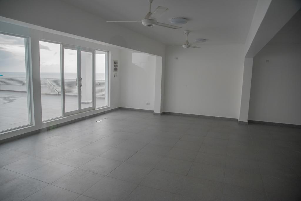 Cozy Sea View Luxury Apartment, Fully Furnished, 2 Bedrooms, 2 Bathrooms مافونت لافينيا المظهر الخارجي الصورة